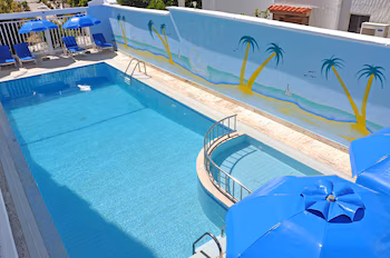 Zephyros Hotel