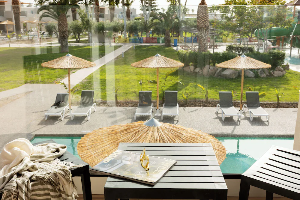 Akti Coast Club