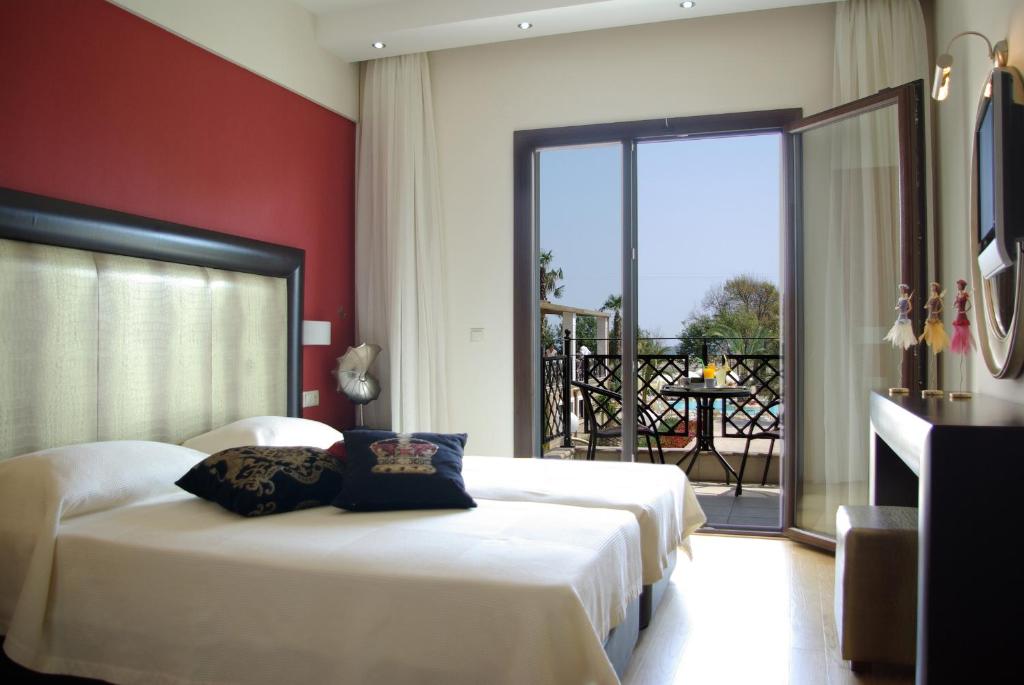 Mediterranean Princess - Adult Only Hotel