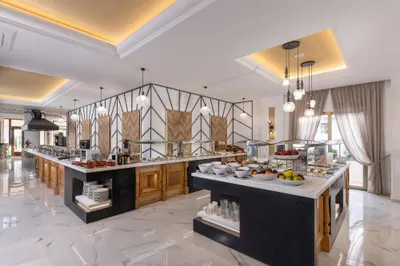 Delfina Art Resort Hotel