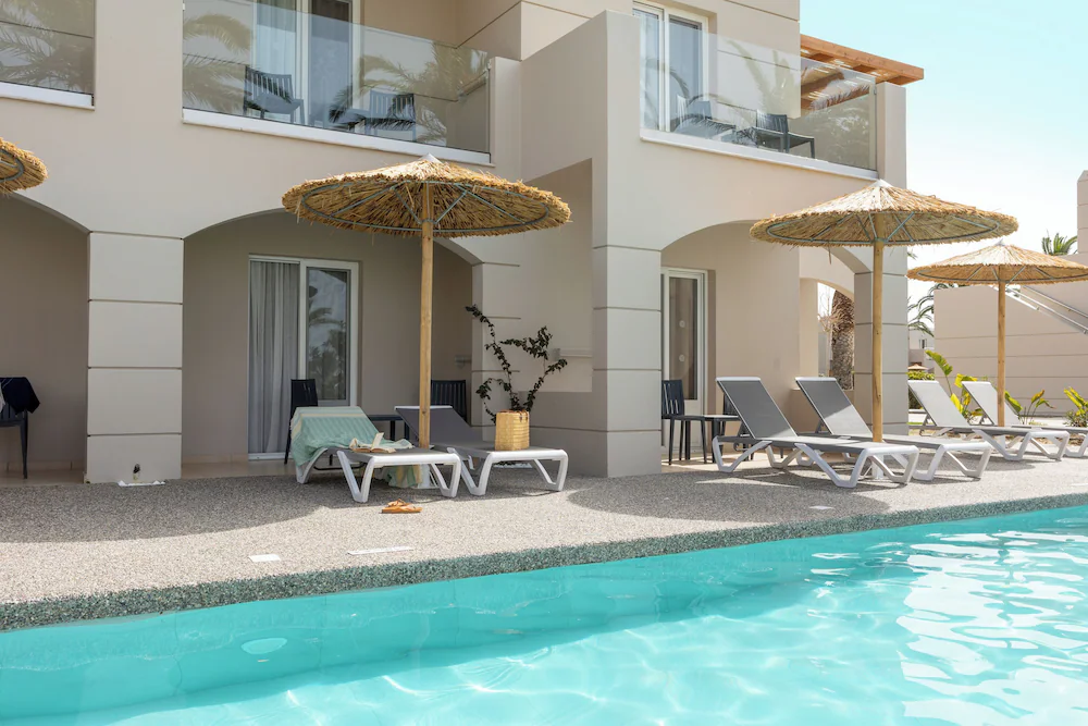 Akti Coast Club