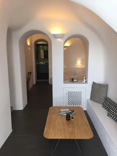 Altana Cliffside Villas Santorini