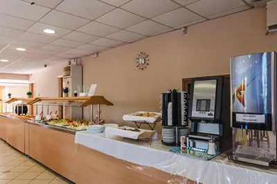 Village Inn Studios & Family Apartments