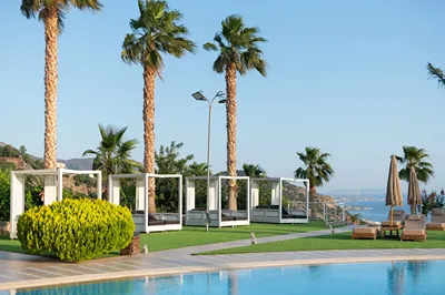 THE NOVERIAN Scenic Crete 5* Hilltop Villa Resort & Spa