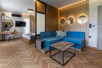 Mythic Summer Hotel