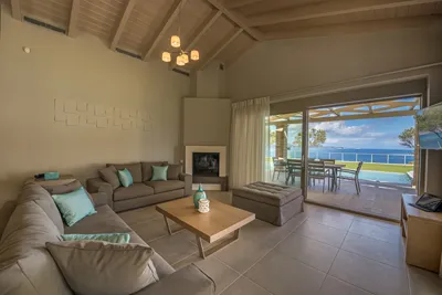 Artina Luxury Villa