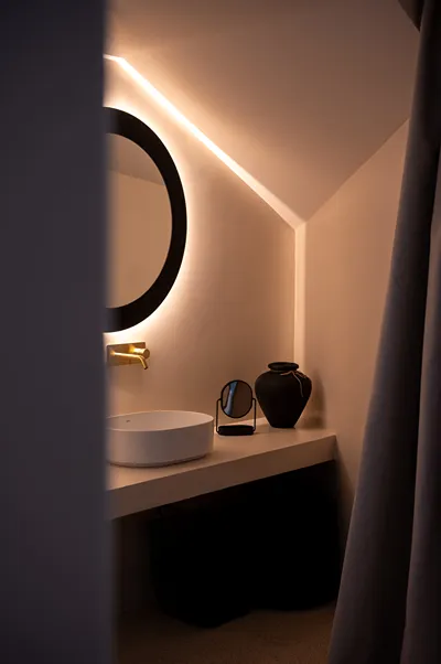 Enorme EOS Santorini - Adults Only