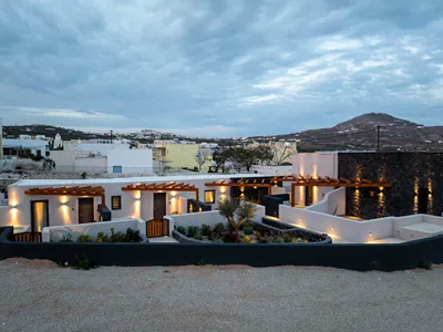 LyMaRou Collection