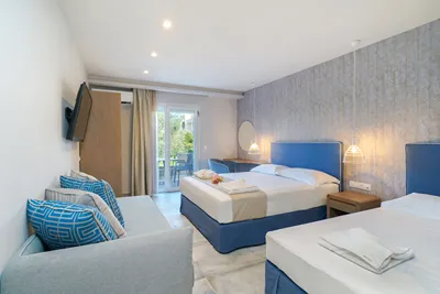 Iliomagic Luxury Suites