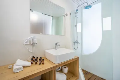 ALOE HOTEL - Adults Only 18+