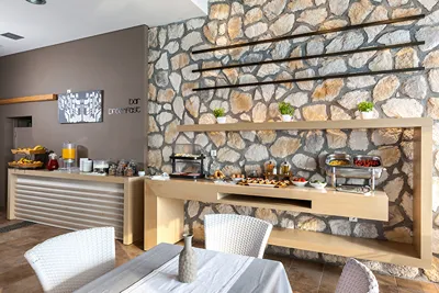Memories Beach Hotel