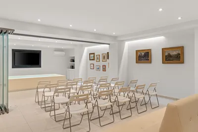 Gallery Central Piraeus Port