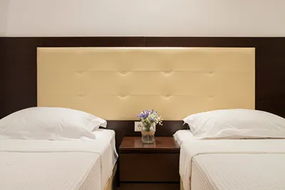 OCEANA Beach Hotel