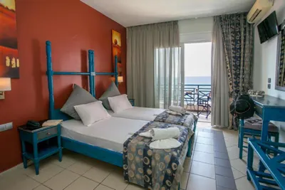 Thalassies Hotel