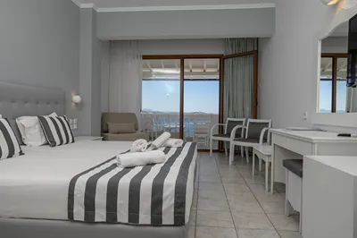 Akti Ouranoupoli Beach Resort