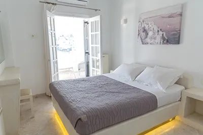 Acrothea Suites & Villas Santorini