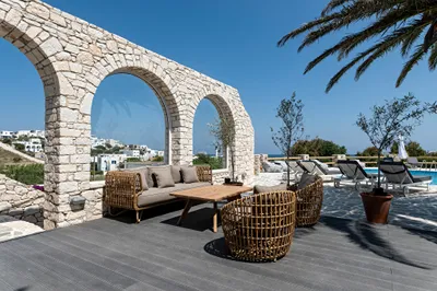 Pnoi Hotel Paros