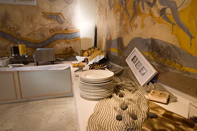 Antinea Suites & Spa Hotel