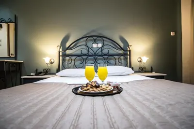 Argo Hotel