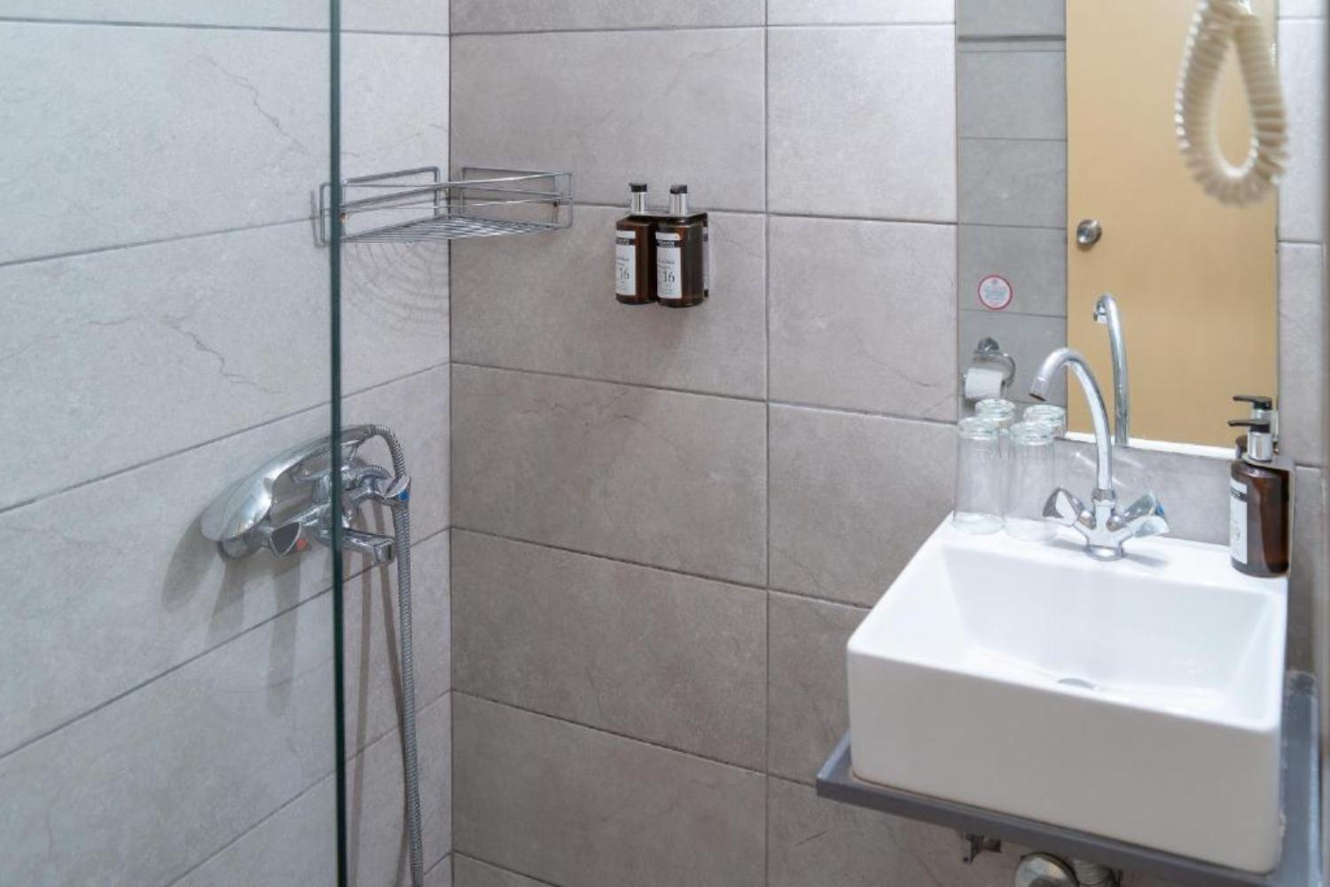 Aristea Hotel