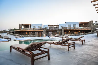 Myconian Crown Suites
