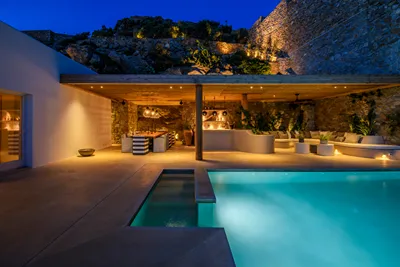 Silver Breeze Villa