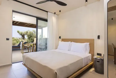 Pnoes Luxury Suites