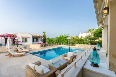 Anna Maria Village