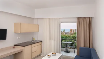 Sea View Hotel & Apartments