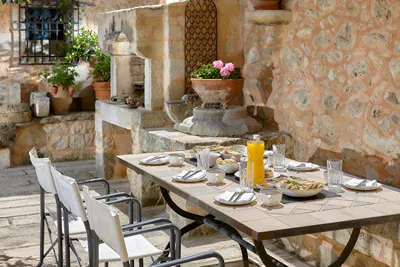 Castello Villa Daphnes