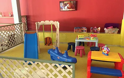 Caravel Apartment Hotel