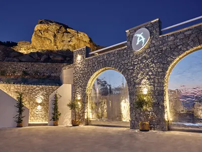 ARCS Suites & Residences