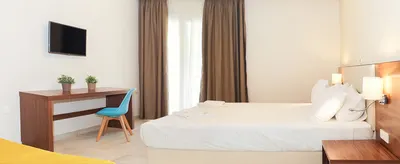 Electra Hotel