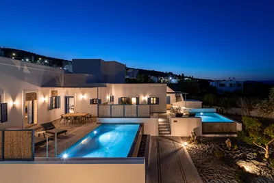 Kalathos Square Luxury Suites