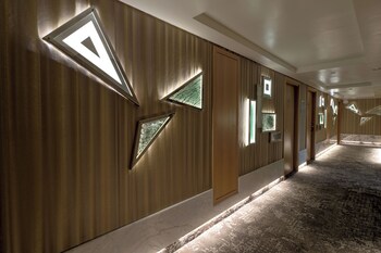 The Athenian Callirhoe Hotel