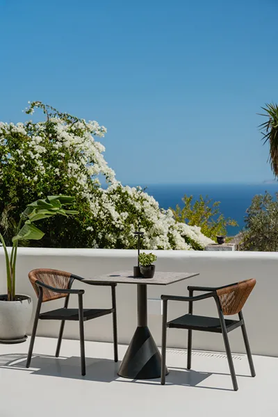 Breaq Santorini Hotel