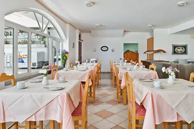 Makarios Hotel Santorini