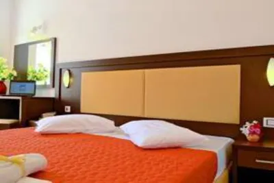 Ikaros Hotel