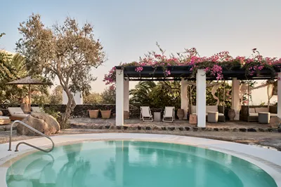 Vedema, a Luxury Collection Hotel, Santorini