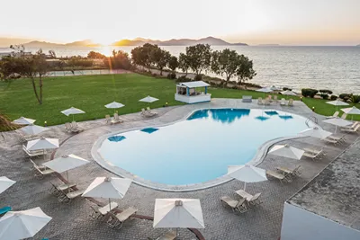 White Olive Marine Aquapark