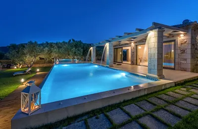 Avra Villa