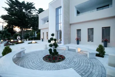 Naias Beach Hotel