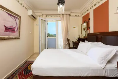 Enavlion Hotel