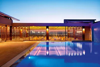 Zeus Wyndham Grand Athens