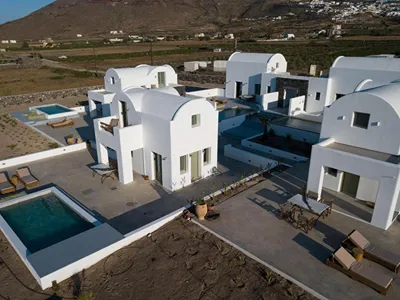 Oia Kissiri