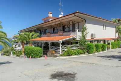 Sunrise Hotel Ammouliani