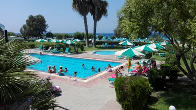 PYLEA BEACH HOTEL