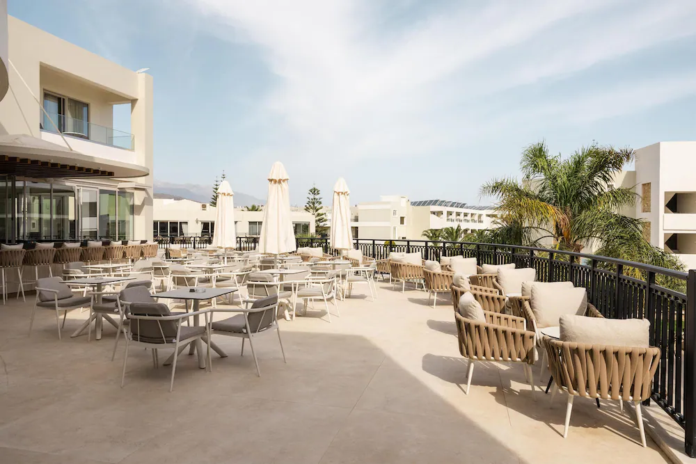 Vantaris Palace Hotel