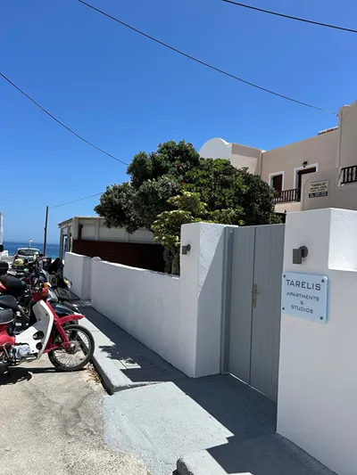 Tarelis Apartment Hotel
