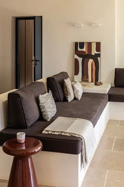 Exomitis1 Cellar & Sea Escape